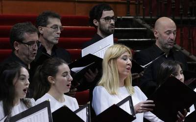 Gabon kantekin gozatzeko saioa eskaini dute herriko musikariek