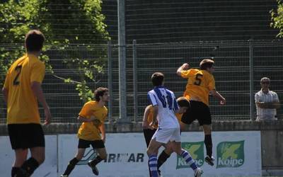 Hainbat futbol partida jokatuko dituzte Mendibeltzen asteburuan