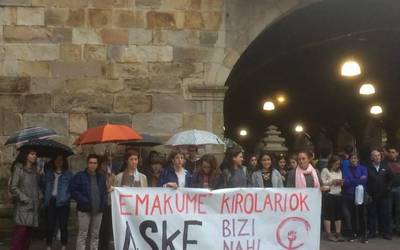 Emakume kirolariek indarkeria matxistaren aurka kalera irteteko deia egin dute
