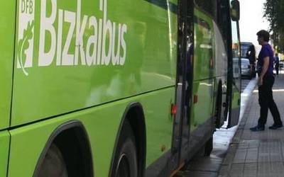 Durangotik Arrazolarako autobusa Aramotz auzoraino ailegatzea aztertuko du aldundiak