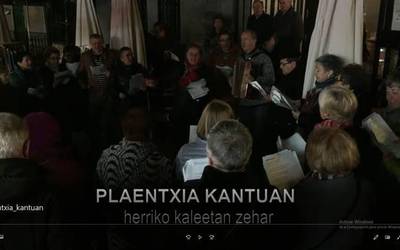 Berrogeiren bat lagun "Plaentxia Kantuan"-en lehen kantu-jiran
