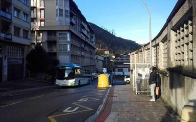 Mugi, Barik eta Bat txartelak EAEko garraio publiko guztietan erabilgarri