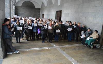 Dozenaka herritar bildu da Kontzejupeko pentsiodunen elkarretaratzean