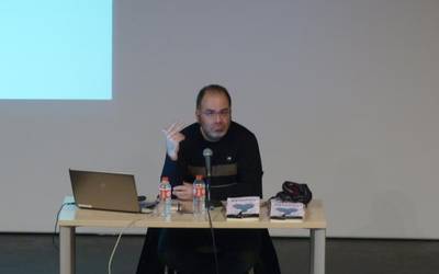 Apustu etxeek sortzen duten kalteez ohartarazi du Igor Meltxorrek