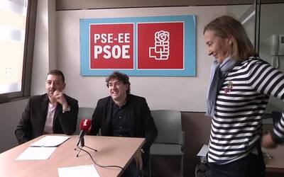 Arrasateko alkate izateko nahiarekin aurkezten da  Oscar Garcia sozialista