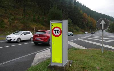 90 kilometro orduko abiadura muga eta zigor sistema berria ezarri dituzte Aiaraldean ere
