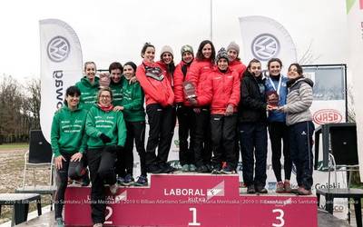Asteburu biribila Bilbao Atletismoko neskentzat