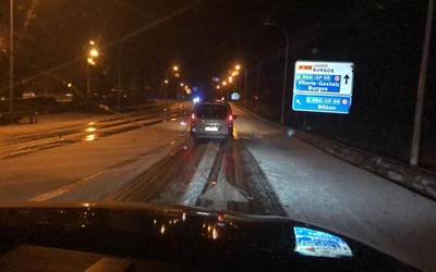 Eguraldiak istripua eragin zuen atzo Orozkon eta arazoak errepidetan