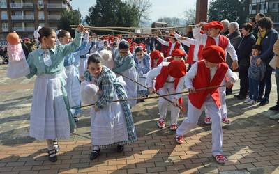 Musika eta dantza artean erregistrora, Inude eta Artzainen haur jaioberriak