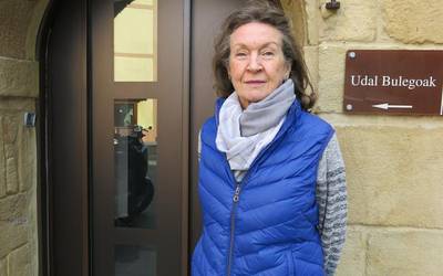 Pat Cowie: "Adin horretan  hizkuntzari  beldurra kentzea da helburua"