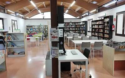 Liburutegia itxita izango da lau bat astez obrak direla eta