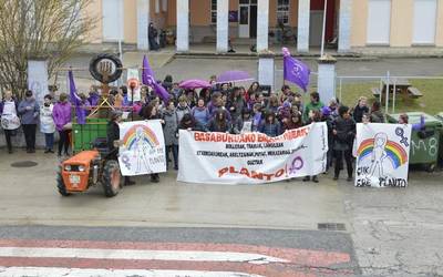 Basaburua eta Imozko greba feminista iruditan