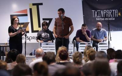 Andoni Goitiak irabazi du Txinparta Bertsolari Txapelketako bigarren finalerdia