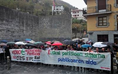 Pentsio duinen aldeko bailarako manifestazioa egingo dute zapatuan Eibarren