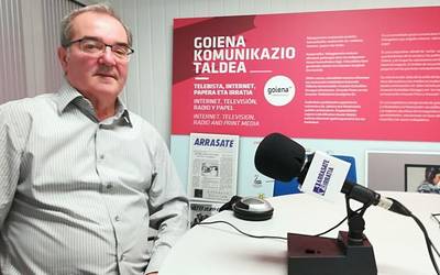 Juan Bautista Agirre (Txanbela otxoteko kidea): "Txanbela otxoteko kide guztiek beste abesbatza edo taldetan ere abesten dugu"