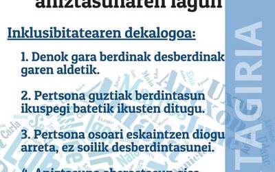 'Marea Urdina Naiz' ziurtagiria aurkeztu du Marea Urdinak