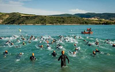 Triatletak Aritzalekun bildu ziren