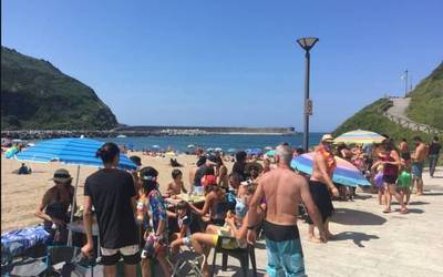 Orioko Surf Taldeak "Beach Opening Party" festa antolatu dute udari hasiera emateko