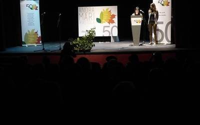 "Izugarria izan zen eta da familien eta herritarren ahalegina"