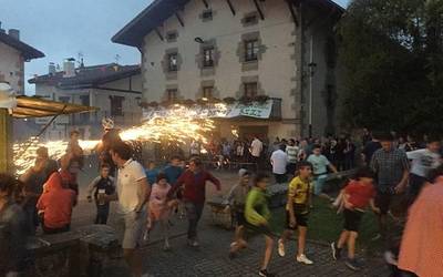 Urdiaingo festak: gaur jubilatuen eguna