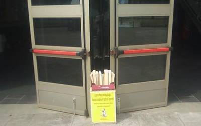 Angiolillo liburutegiak liburuak "askatu" ditu herritarrek irakurri eta ondoren oparitu dezaten