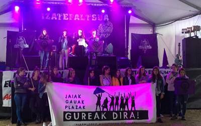 "Eraso matxisten aurkako protokoloa" eta udako ekimenak aurkeztu ditu Aiaraldeko Mugimendu Feministak