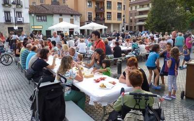 Bihar ospatuko du Elkartasun Festa Anelkarrek