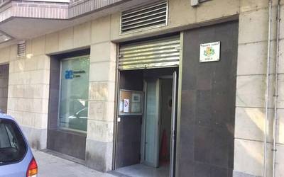 Zornotzan ikasteko gela bat egiteko lanak hasi dituzte Konbenio kalean