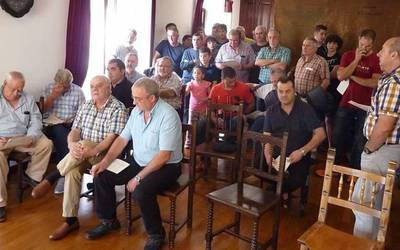 Etxalarko uso postuen enkantea larunbat honetan eginen dute