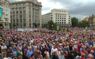 Bilbotik Madrilera oinez pentsio sistema publiko baten alde