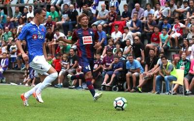 Mendilibarren Eibar eta Andoni Iraolaren Mirandes aurrez aurre Atxabalpen