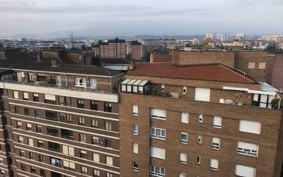 Hutsik dauden etxebizitzen gaineko zergak gutxitu nahi ditu Navarra Sumak