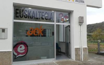 Bada lekurik euskaltegiko aurrez aurreko taldeetan