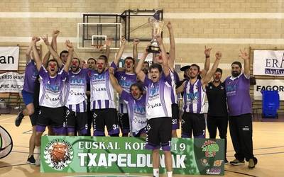 Euskal Kopa irabazi du MUk Baskoniaren aurkako final zirraragarrian