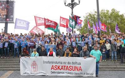 Kataluniako epaiaren aurka euskal gehiengo sindikalak mobilizazio deialdia zabaldu du urriaren 18an