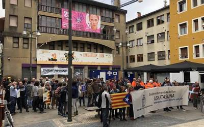 Durangoko udalak Kataluniaren aurkako "errepresio estrategia" alboratzea eskatu dio Espainiako gobernuari