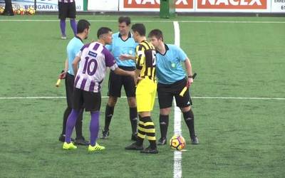 'Harmailatik' kronika: Mondra-Hamaikak Bat, futbola