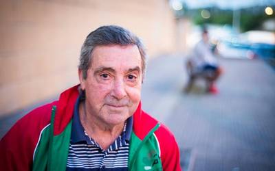 Jose Luis Garcia: "Hemen ez digu inork laguntzen, are gehiago, trabak jartzeko aukera badute, egiten dute"