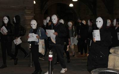 Baionako erailketa matxista salatzeko manifestazioa deitu dute Durangon