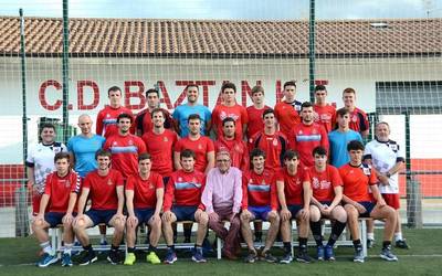 Aspaldiko partez garaipena lortu du Baztango futbol talde nagusiak