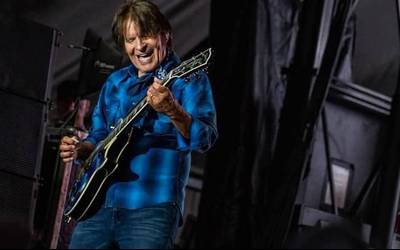 John Fogerty ere batu da Azkena Rockera