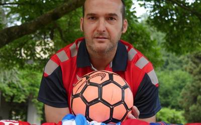 Kali Garridok entrenatuko du CD Laudio, momentuz, Miguel Angel Yuste kargutik kendu eta gero