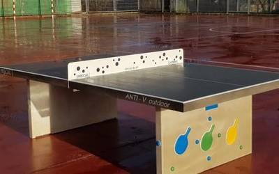 Atxondoko eskolak ping-pong mahai berria du