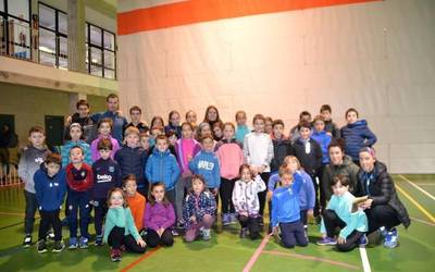 Ttikienentzat eskalada tailerra eta orientazio-proba egin dute Berako XIII. Mendi Egunean