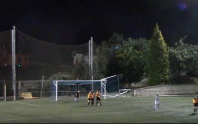 Bideoa: Mutriku-Orio futbol partida, irudietan