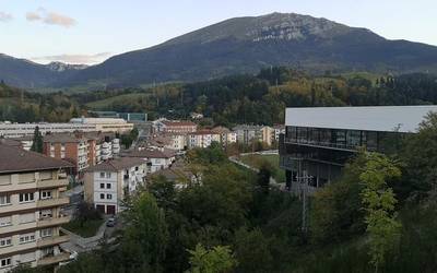 Hiri Antolamendurako Plan Orokorra garatzeko lehen pausoa arkitektoa kontratatzea