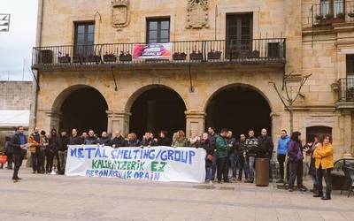 Metal Smelting enpresako lau langileren kaleratzea salatzeko manifestazioa egingo dute bihar Elorrion