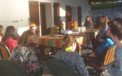 Gaur hasi dituzte zigatarrek inauteriak eta bihar arte besta giroa izanen da herrian