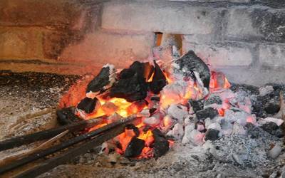 Antzinako lanbide eta usadioak berpiztu zituzten atzo Artziniega Museoan