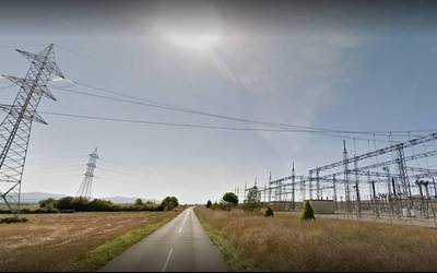 Linea elektriko berriaren kable sarea lurpean joango da Salburuko eta Zurbaoko tarteetan